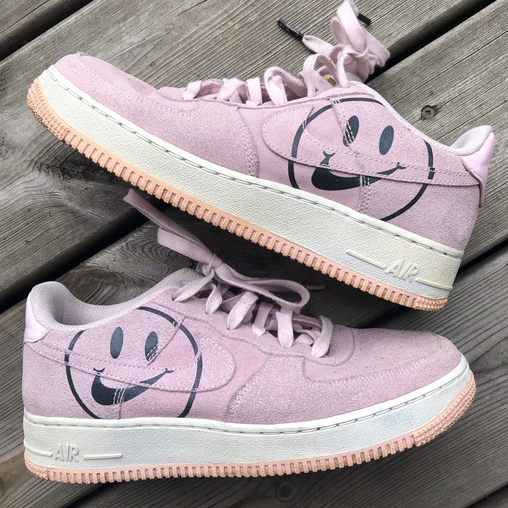 Nike Air Force 1 Low Have a Nike Day Pink Foam Smiles Suede Youth 6.5 Women's 8
